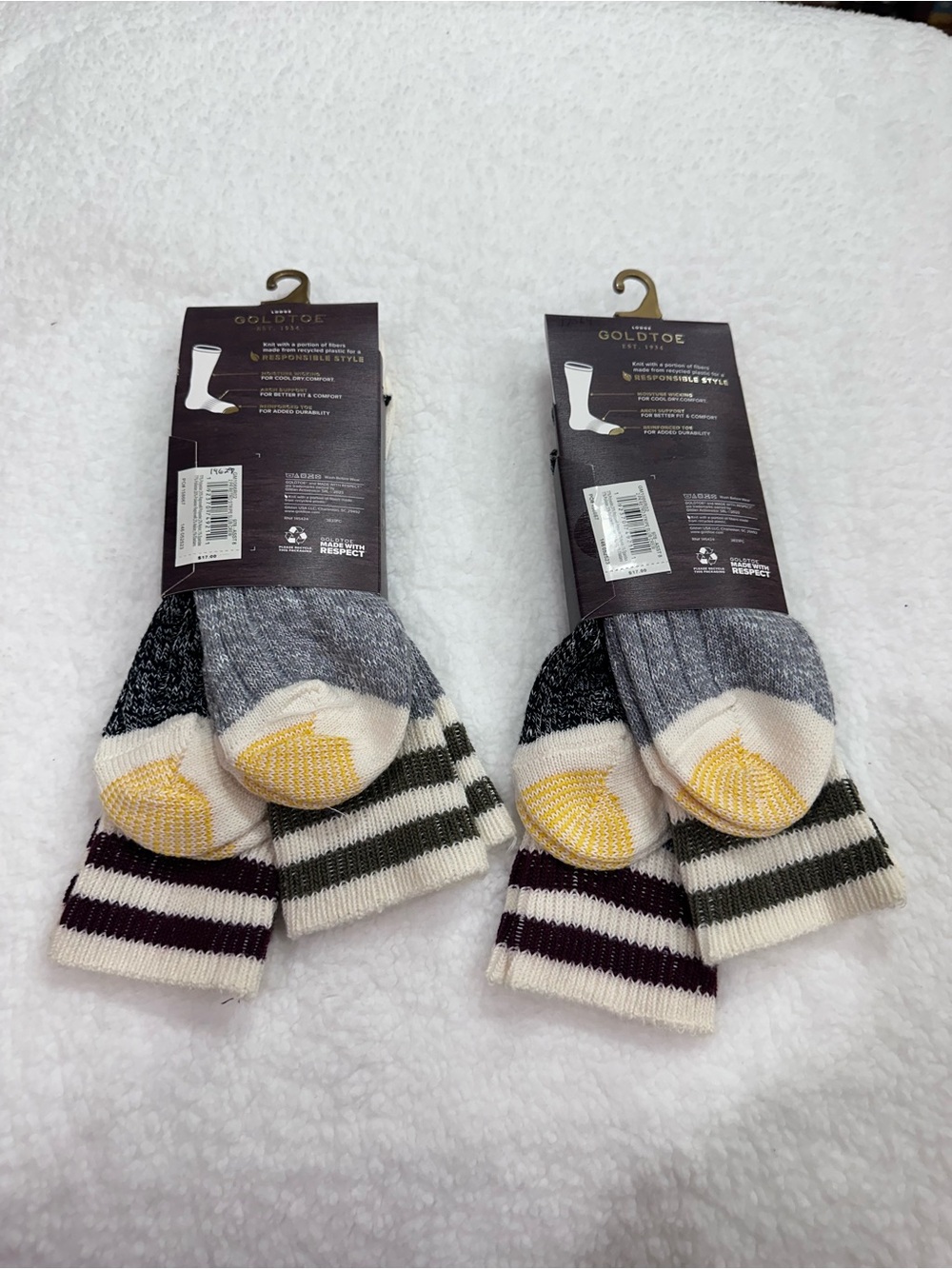 Men’s Gold Toe Socks - Picture 2 of 8